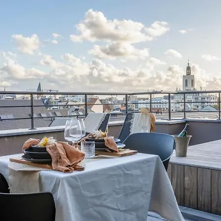 Nest - Your Cosy Penthouse Apartment *