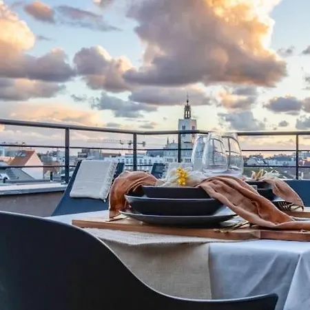 Nest - Your Cosy Penthouse Apartment *